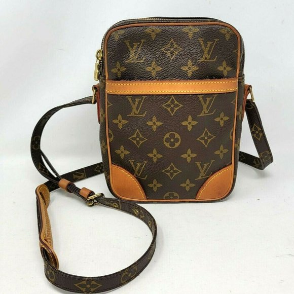Louis Vuitton Handbags - Louis Vuitton Danube Monogram Canvas Small Crossbody Hand Bag Authentic Vintage